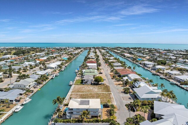 790 10th St, Key Colony, FL 33051