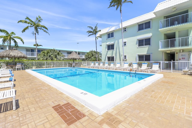 1101 Ocean Dr Unit 29, Key Colony, FL 33051 - view of community pool