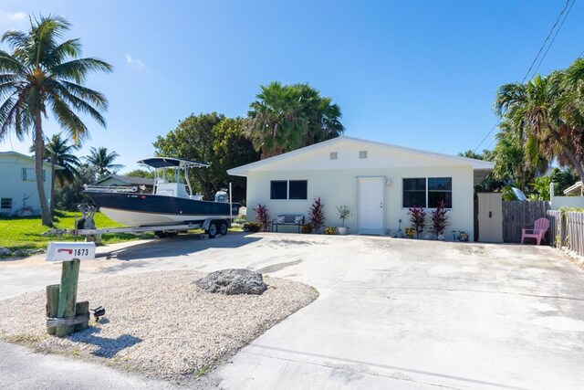 1673 74th St, Ocean, Marathon FL, 33050, 2 bedrooms, 2 baths house for sale