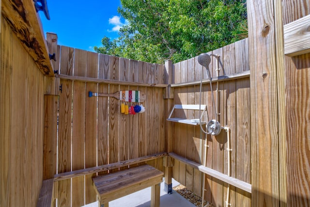 30985 Hibiscus Dr, Big Pine, FL 33043 - exterior view