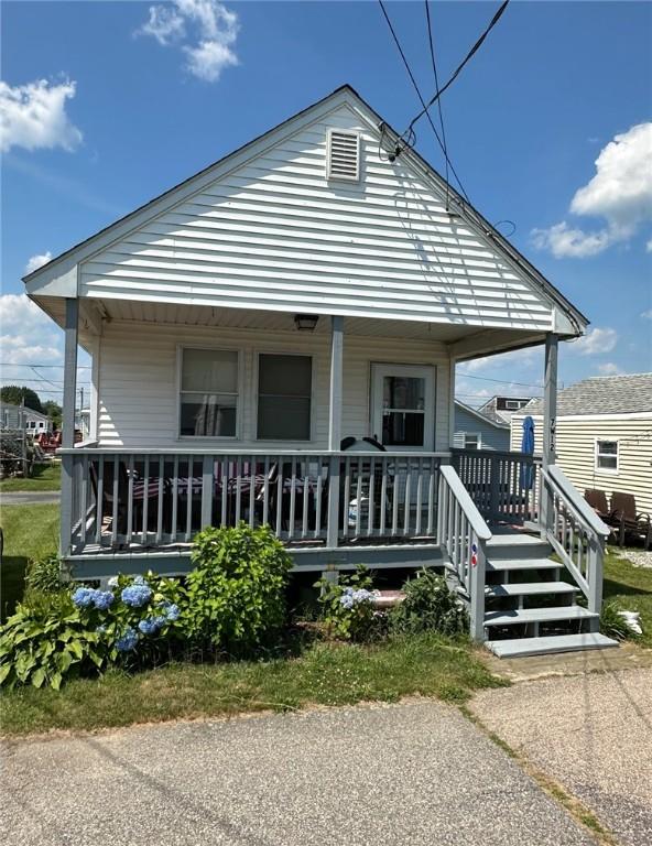 view of front of home with a porch