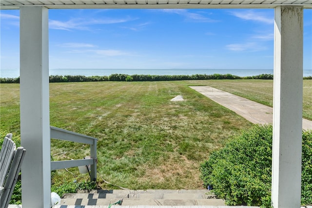 view of yard with a water view