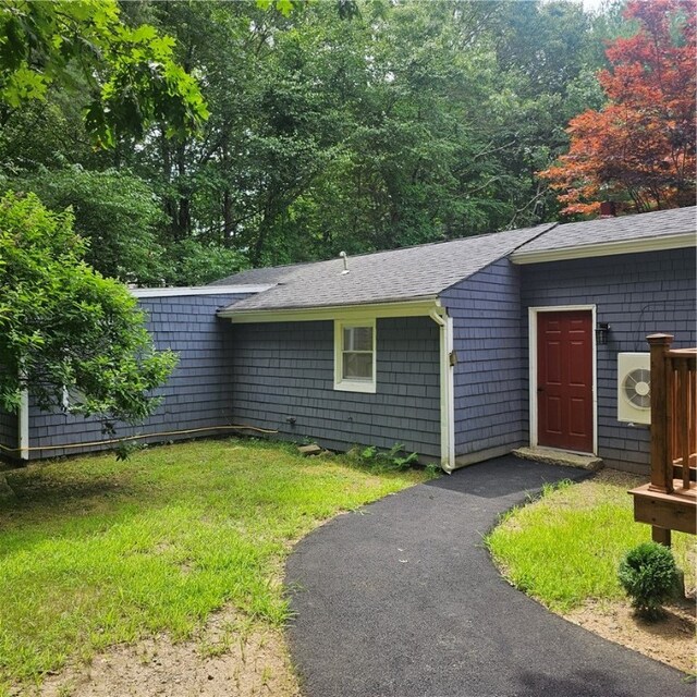 exterior space with a front yard