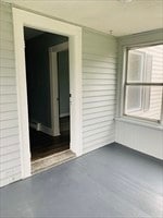 empty room featuring concrete floors