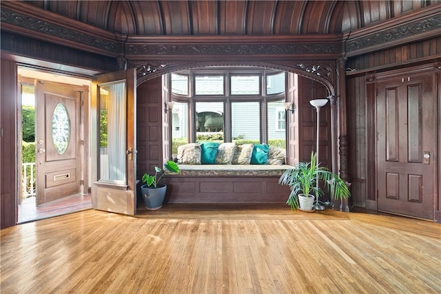 68 Kay St, Newport, RI 02840 - sunroom / solarium with arched walkways