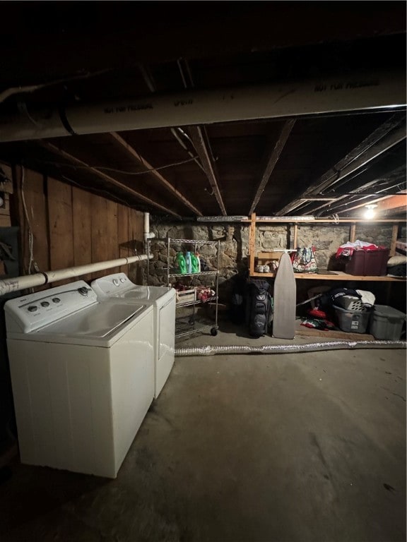 basement with washer and dryer