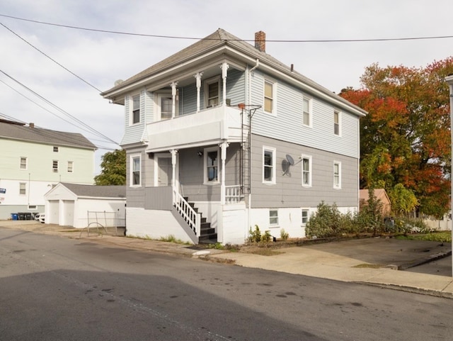 view of front of property