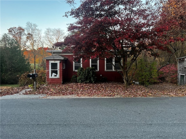 view of front of house