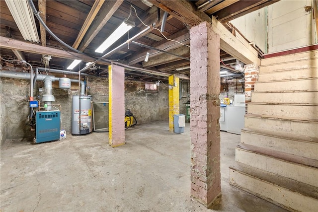 basement with washer / dryer and gas water heater