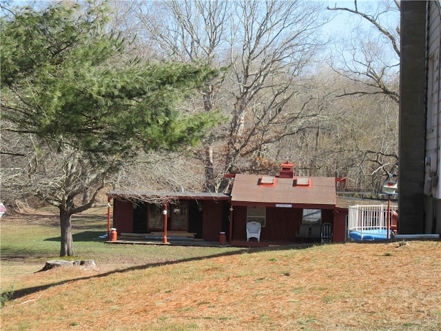 view of front of home with a front yard