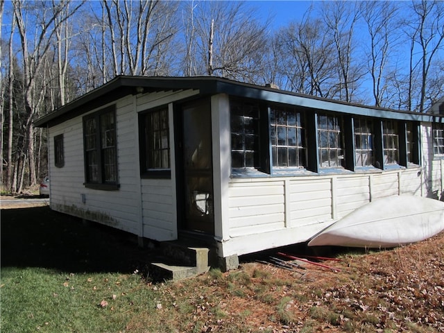 view of home's exterior