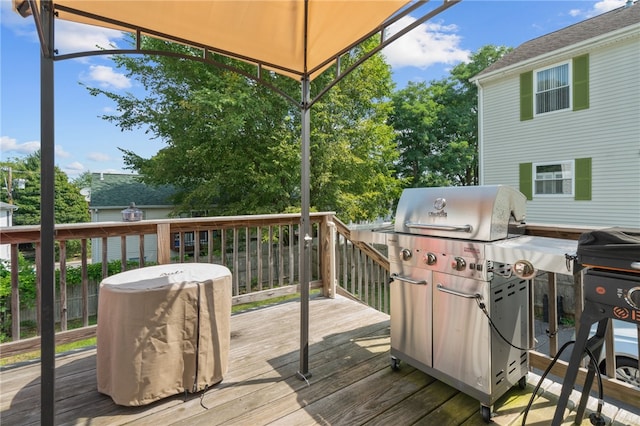 view of wooden deck