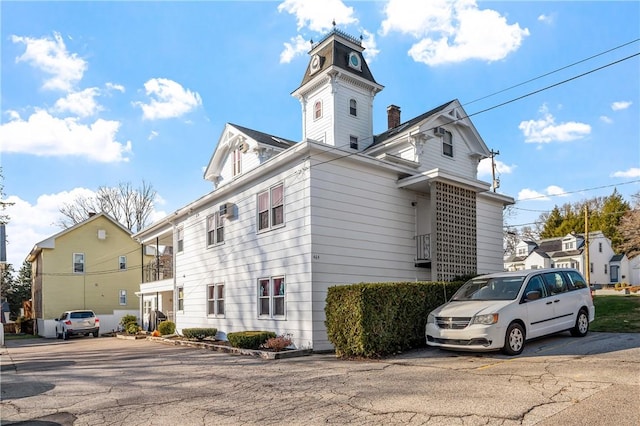 view of property exterior