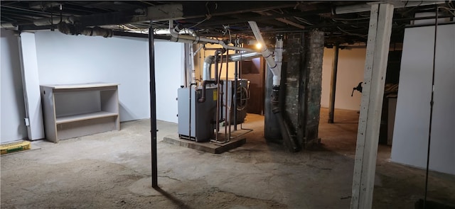 basement with washer / dryer