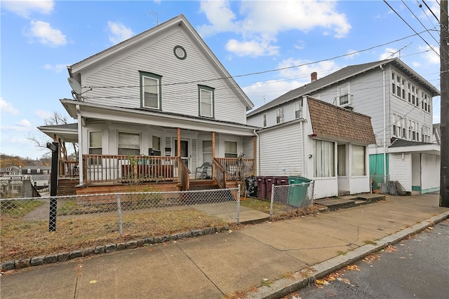 view of front of property with covered porch