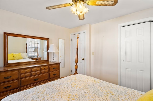 bedroom featuring ceiling fan