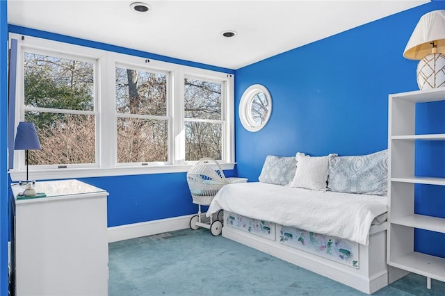 bedroom with carpet floors