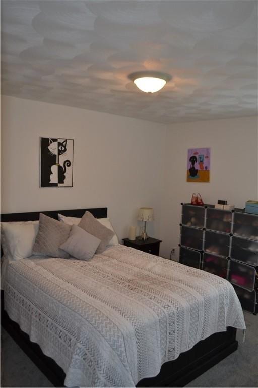 bedroom featuring carpet flooring