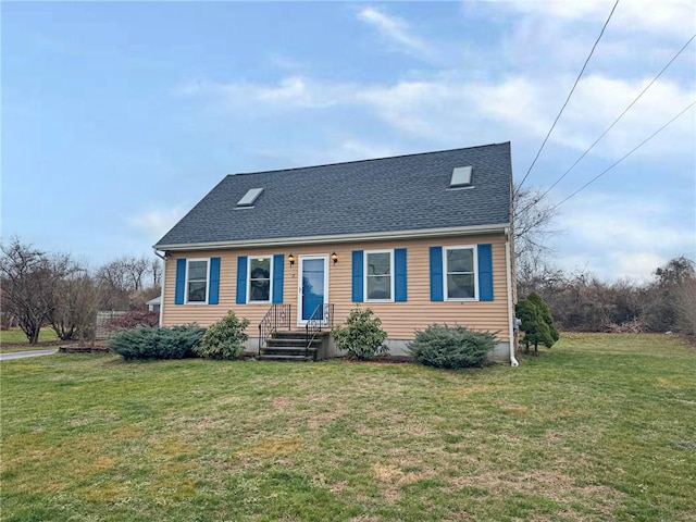 view of front of home featuring a front yard