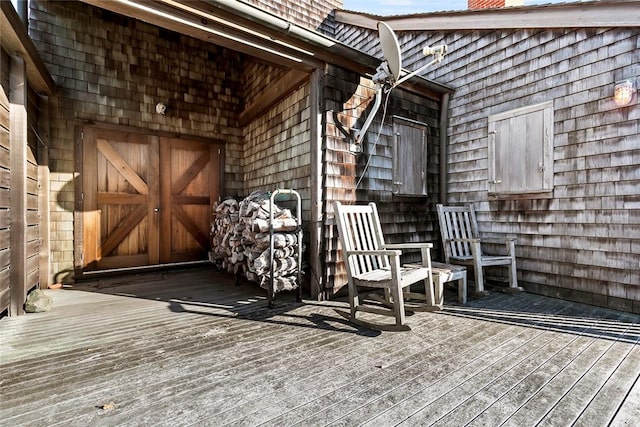 1635 Isabella Beach Rd, Southold, NY 06390 - view of wooden terrace