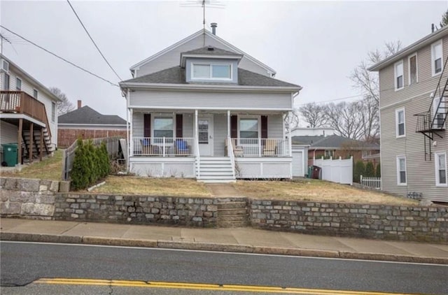 view of front facade featuring a porch