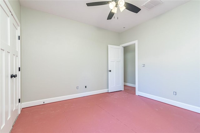 unfurnished bedroom featuring ceiling fan