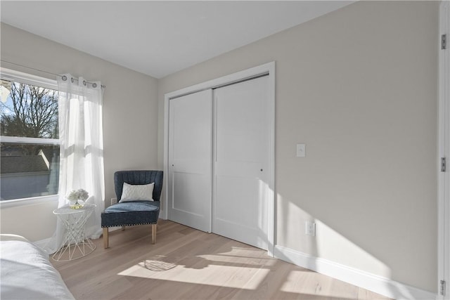 living area with light wood-type flooring