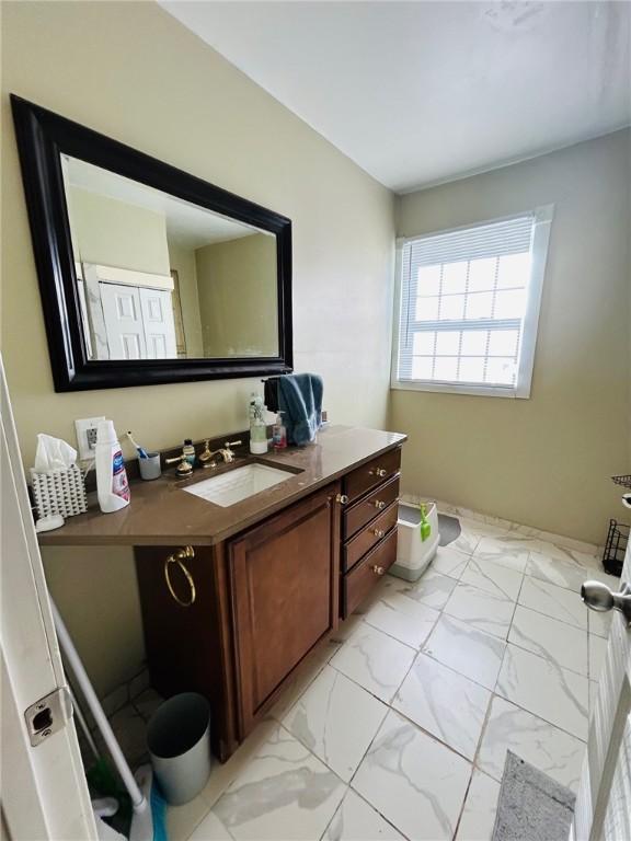 bathroom featuring vanity