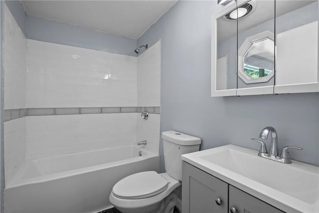 135 Lippitt Ave, Cranston, RI 02921 - photo 15