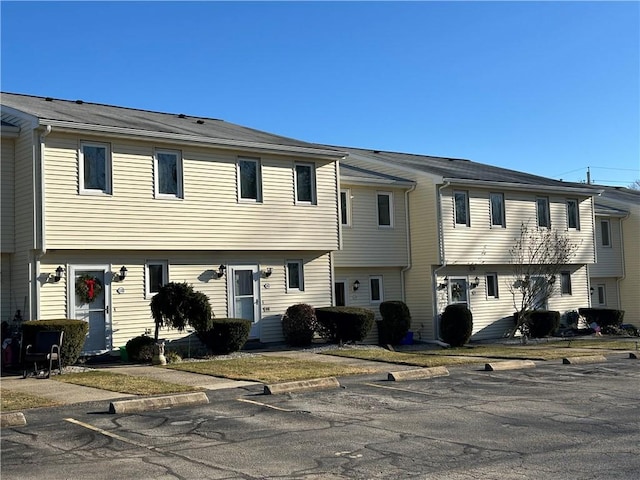 view of townhome / multi-family property