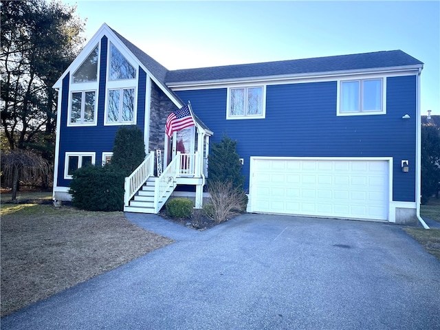 view of front facade featuring a garage