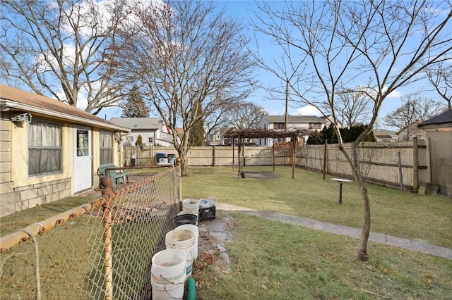 view of yard featuring a pergola