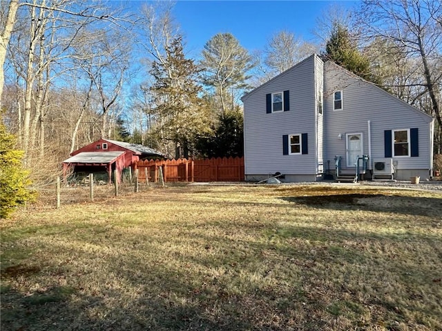 exterior space featuring a yard