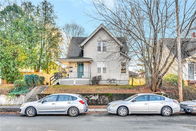 view of front property