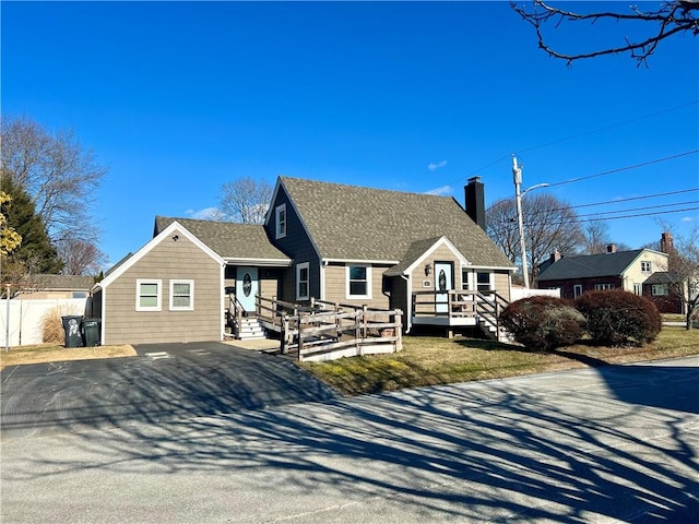 view of front of property