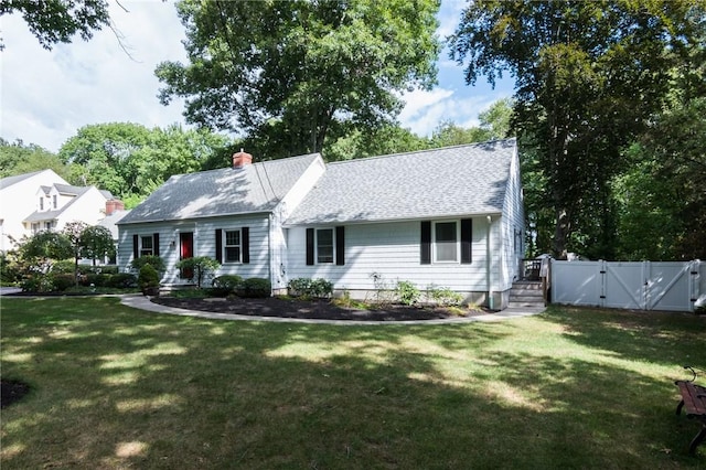 view of front of house featuring a front yard