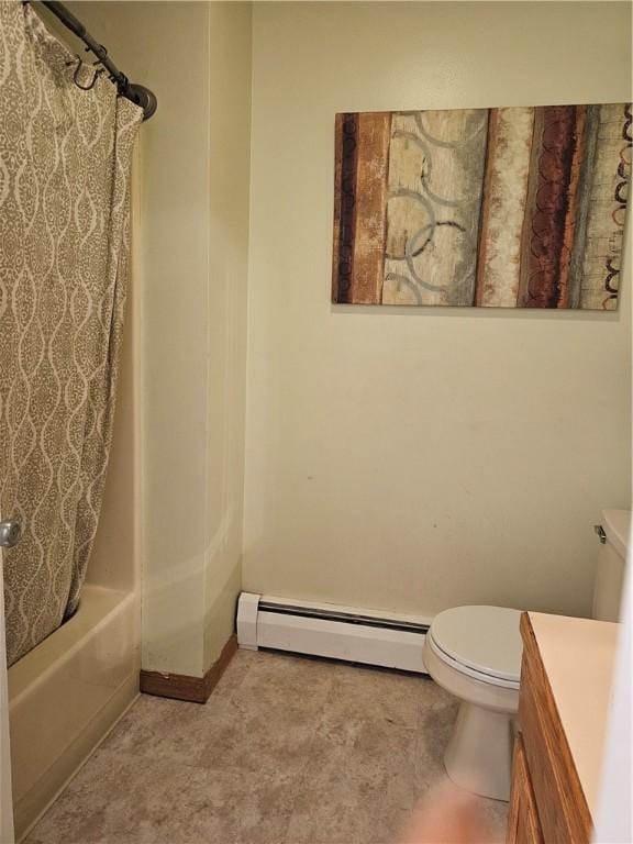 full bathroom with toilet, baseboard heating, shower / bath combo with shower curtain, and vanity