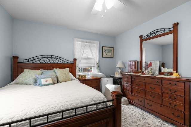 bedroom with a ceiling fan