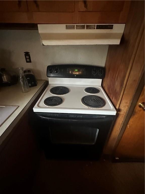 kitchen featuring electric stove