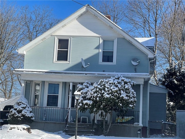 view of front of home featuring a porch