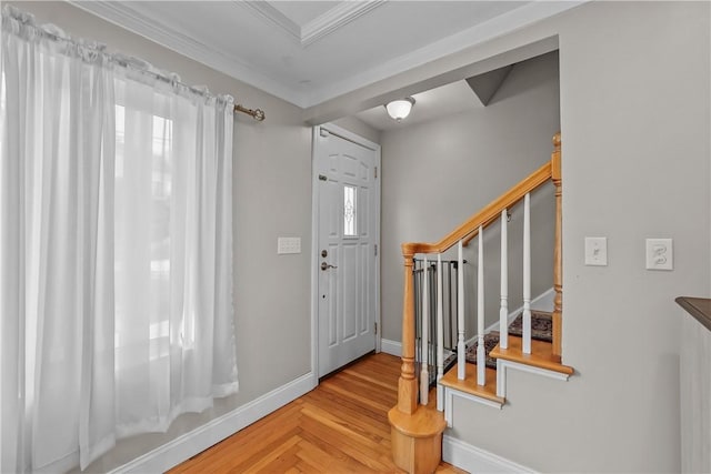 entrance foyer with crown molding