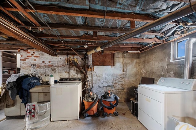 basement featuring washer and dryer