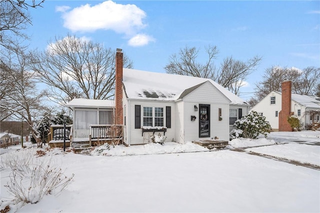 view of front of property