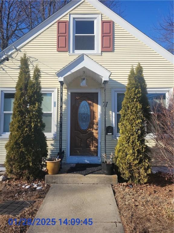 view of entrance to property