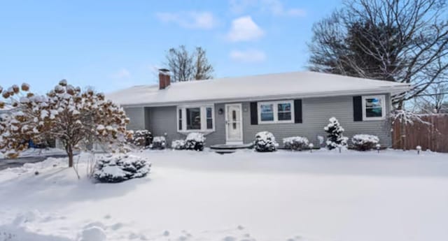 view of front of home