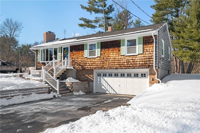 view of front of house featuring a garage