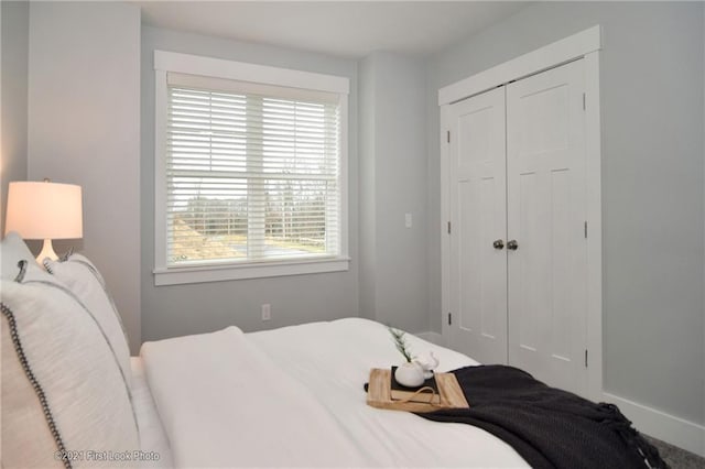 bedroom with a closet