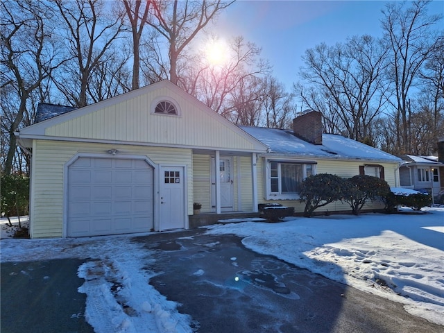 view of front of home featuring a garage