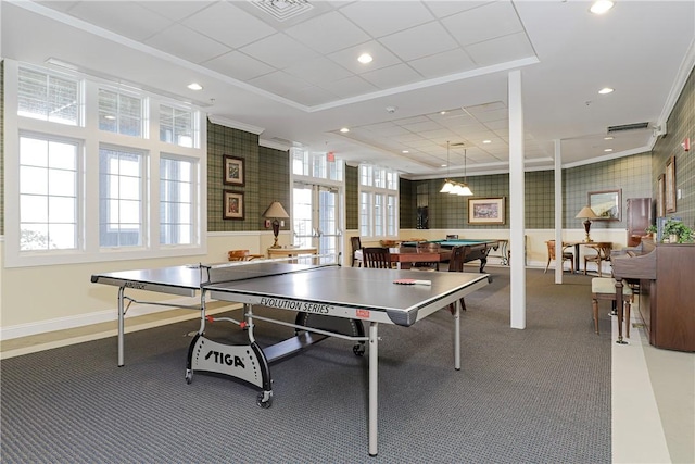 game room with visible vents, wallpapered walls, baseboards, ornamental molding, and recessed lighting