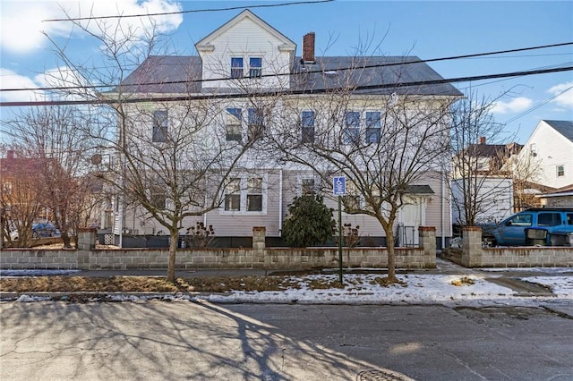 view of front of home